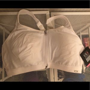 Victoria’s Secret Knockout Front Close Sports Bra